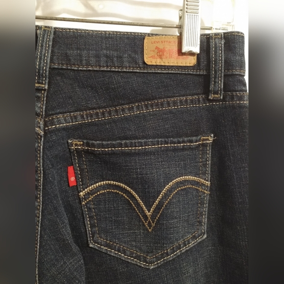 Levis size 3 - Picture 4 of 7
